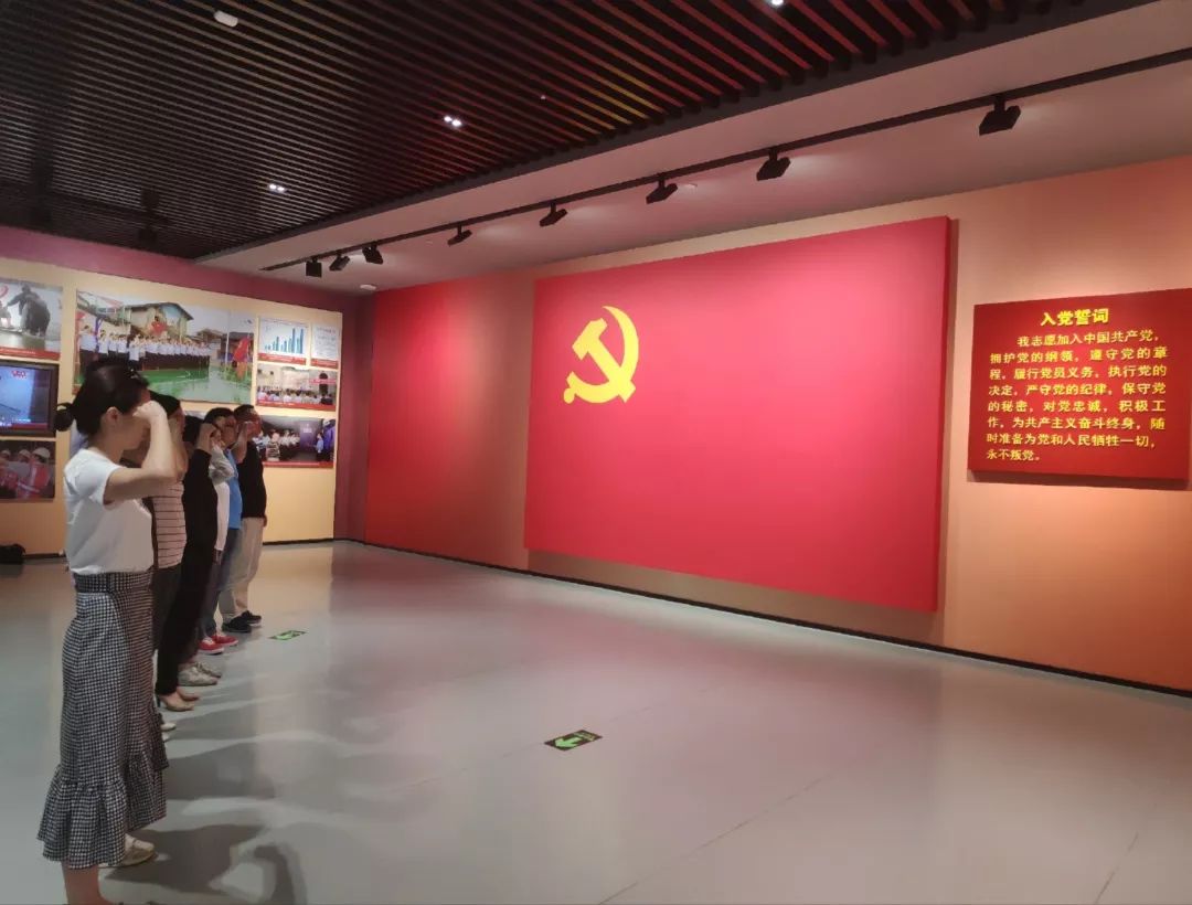 1555461489654768.jpg 1555461489654768.jpg